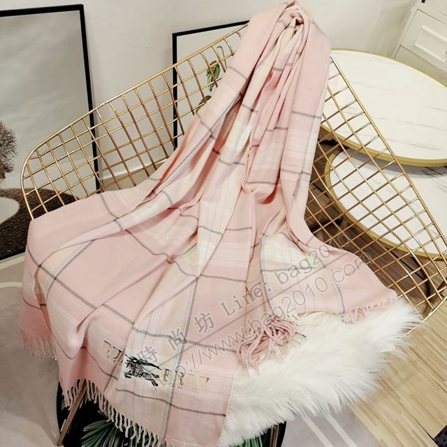 Burberry圍巾 復古經典格紋 柔軟順滑 巴寶莉女格子長圍巾  llwj6411